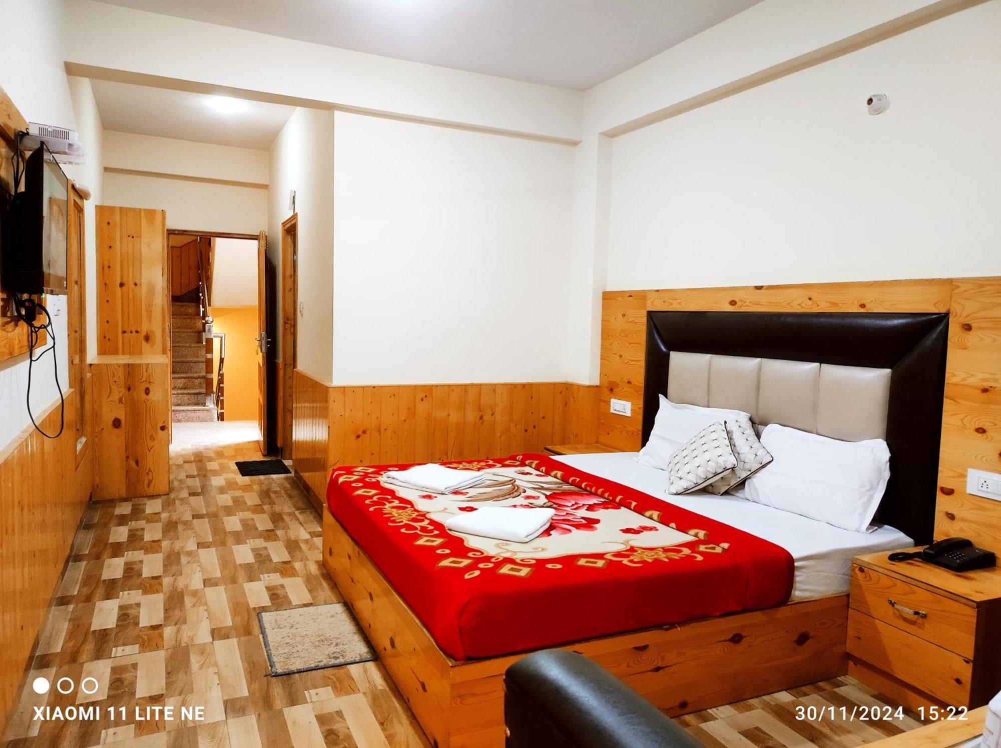 Hotel Anchal Residency Manali 外观 照片